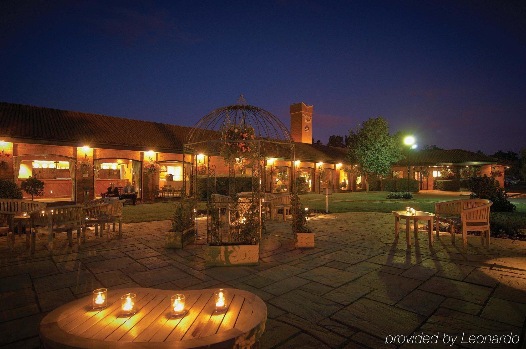 Parkway Hotel & Spa Cwmbran Esterno foto