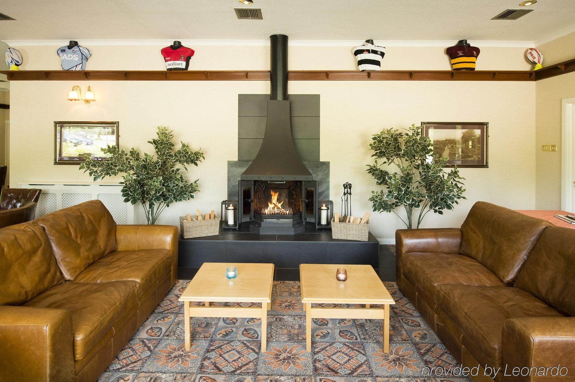 Parkway Hotel & Spa Cwmbran Esterno foto