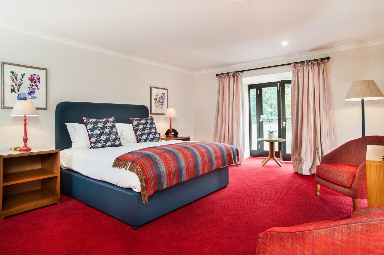 Parkway Hotel & Spa Cwmbran Esterno foto