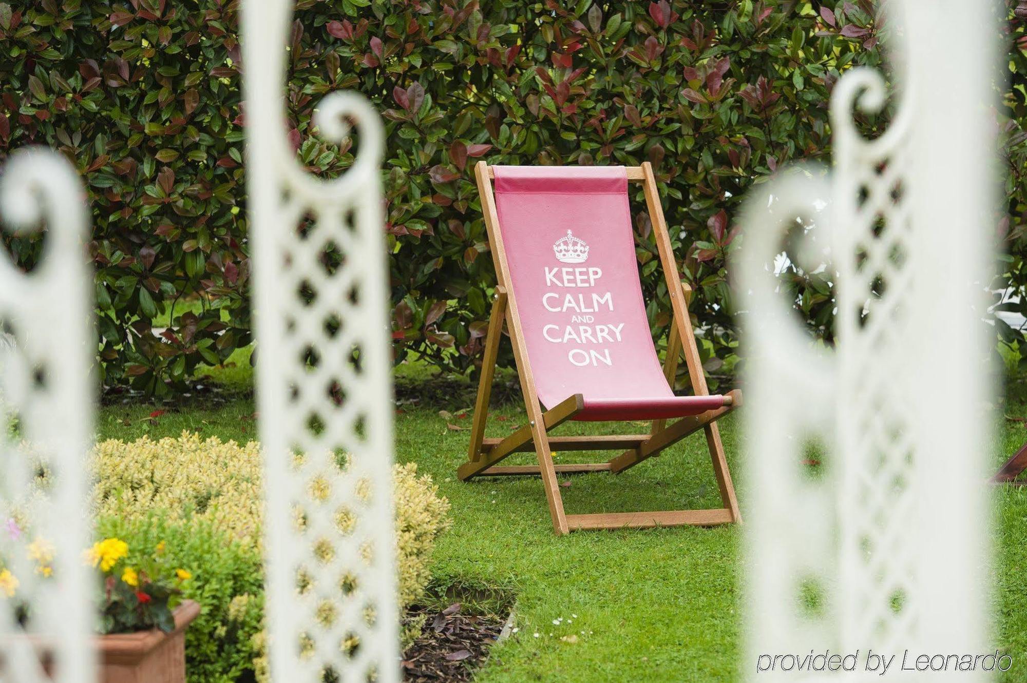 Parkway Hotel & Spa Cwmbran Esterno foto