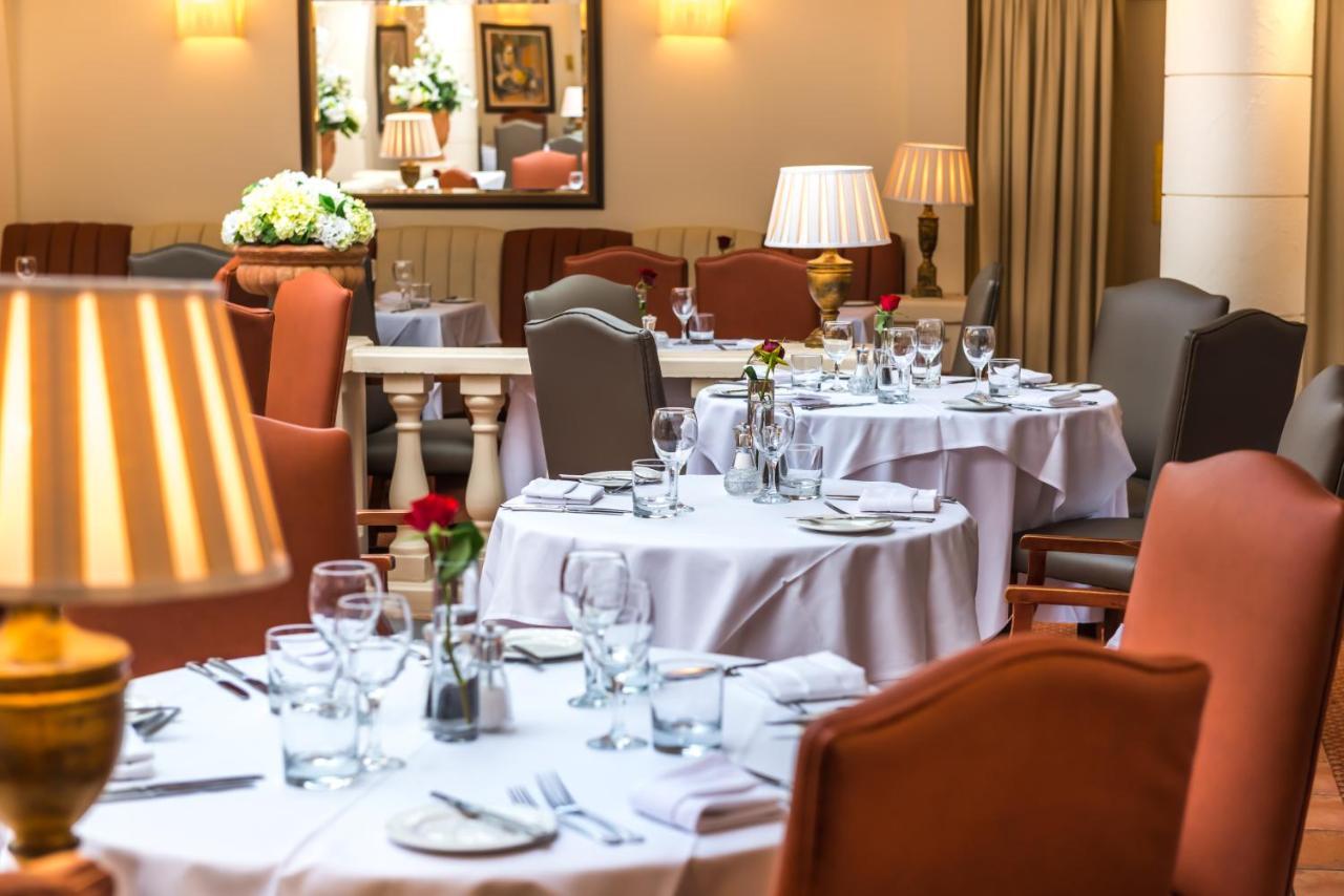 Parkway Hotel & Spa Cwmbran Esterno foto
